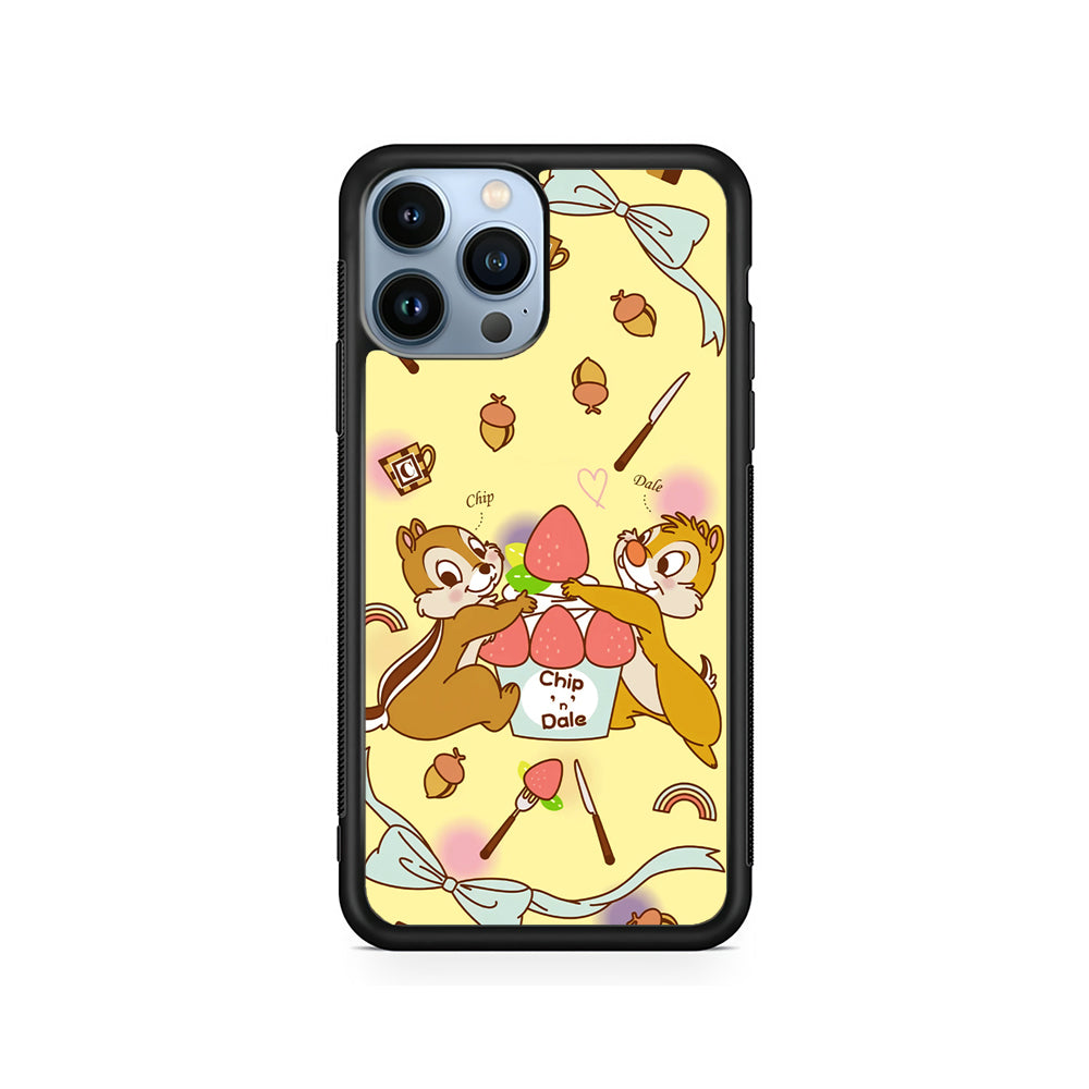 Chip N Dale Are On A Date iPhone 15 Pro Case