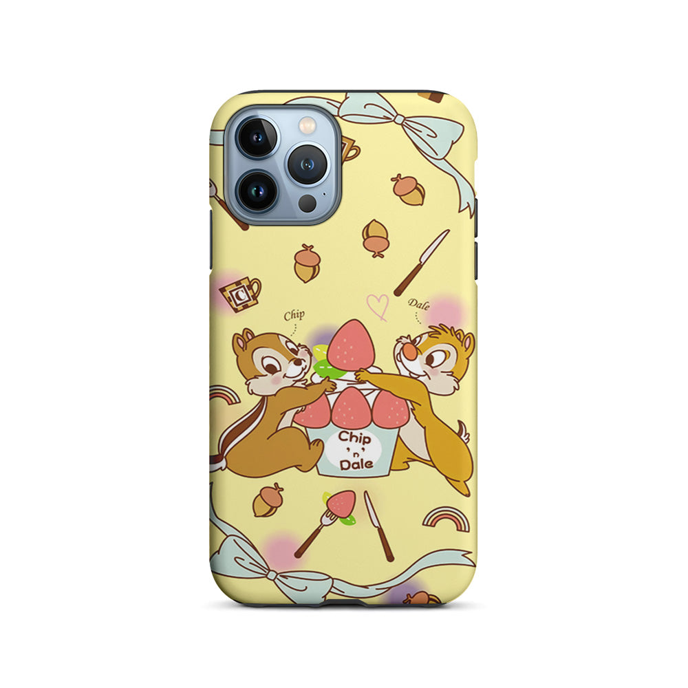 Chip N Dale Are On A Date iPhone 15 Pro Case