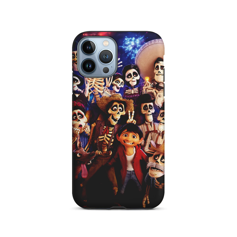 Coco Poster Family iPhone 15 Pro Case