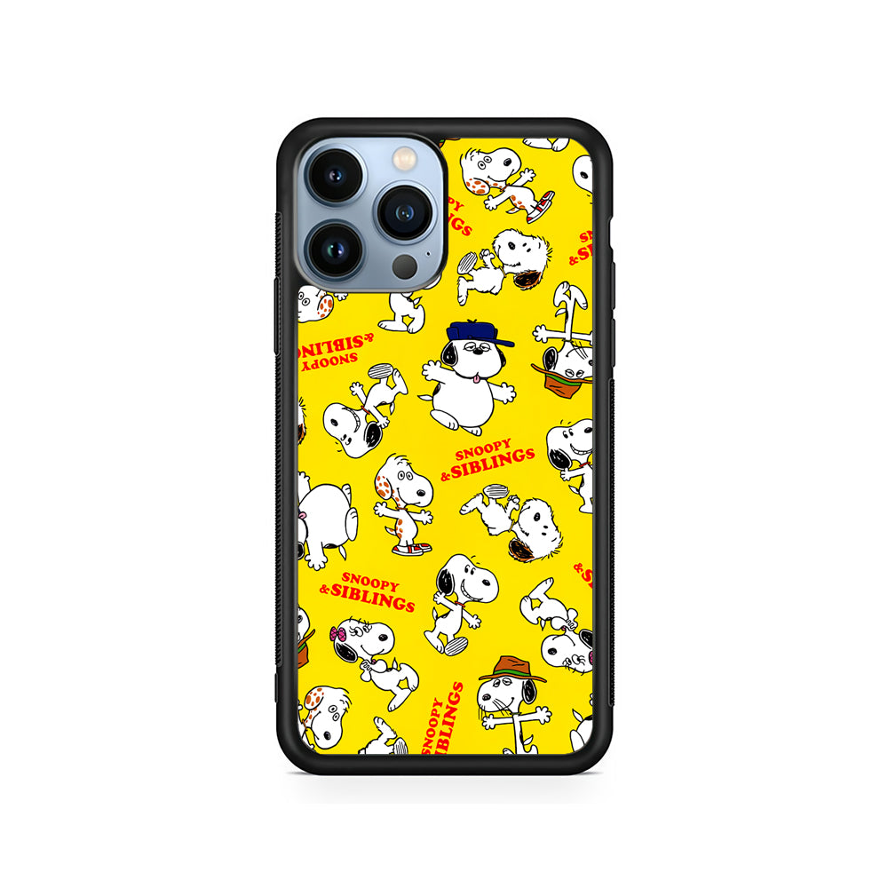 Snoopy and Siblings Dance iPhone 15 Pro Case