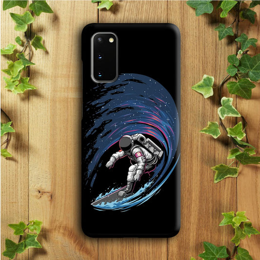 Astronaut Surfing The Sky Samsung Galaxy S20 Case