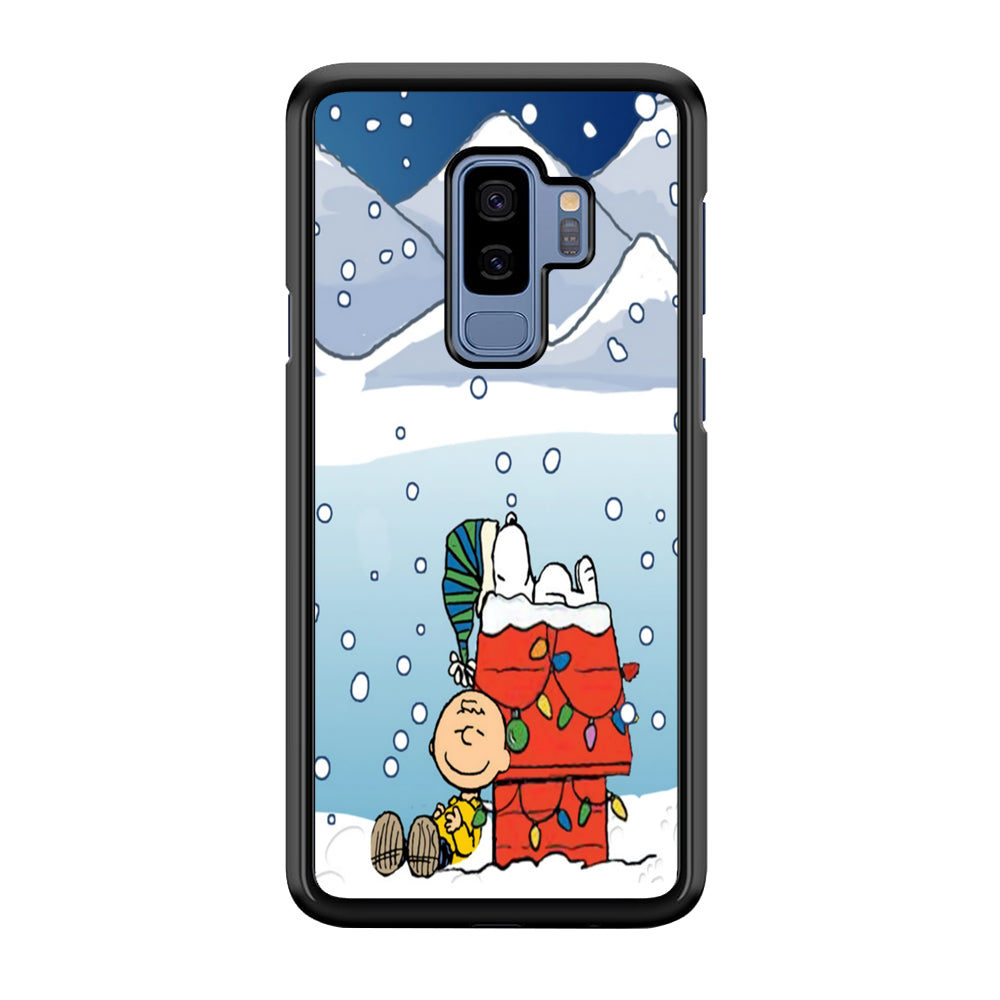 Charlie and Snoopy Sleep on The Snow Samsung Galaxy S9 Plus Case