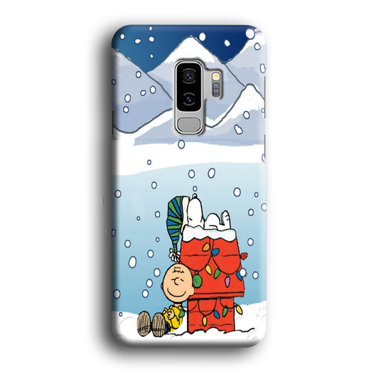 Charlie and Snoopy Sleep on The Snow Samsung Galaxy S9 Plus Case