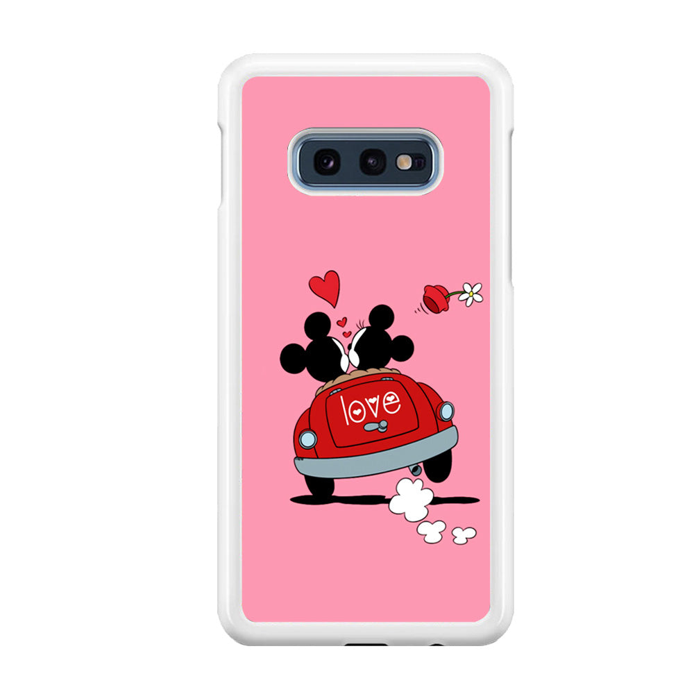 Mickey and Minnie Ride in The Car Samsung Galaxy S10E Case