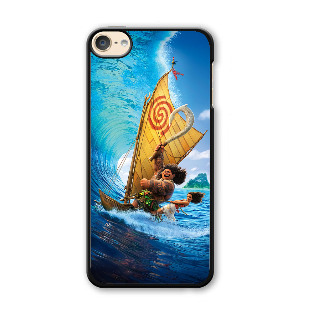 Moana Sailing on The Sea iPod Touch 6 Case